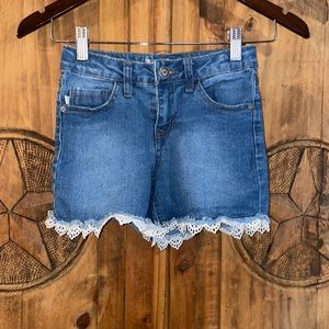 Size 10 girls jean shorts Tommy Bahama